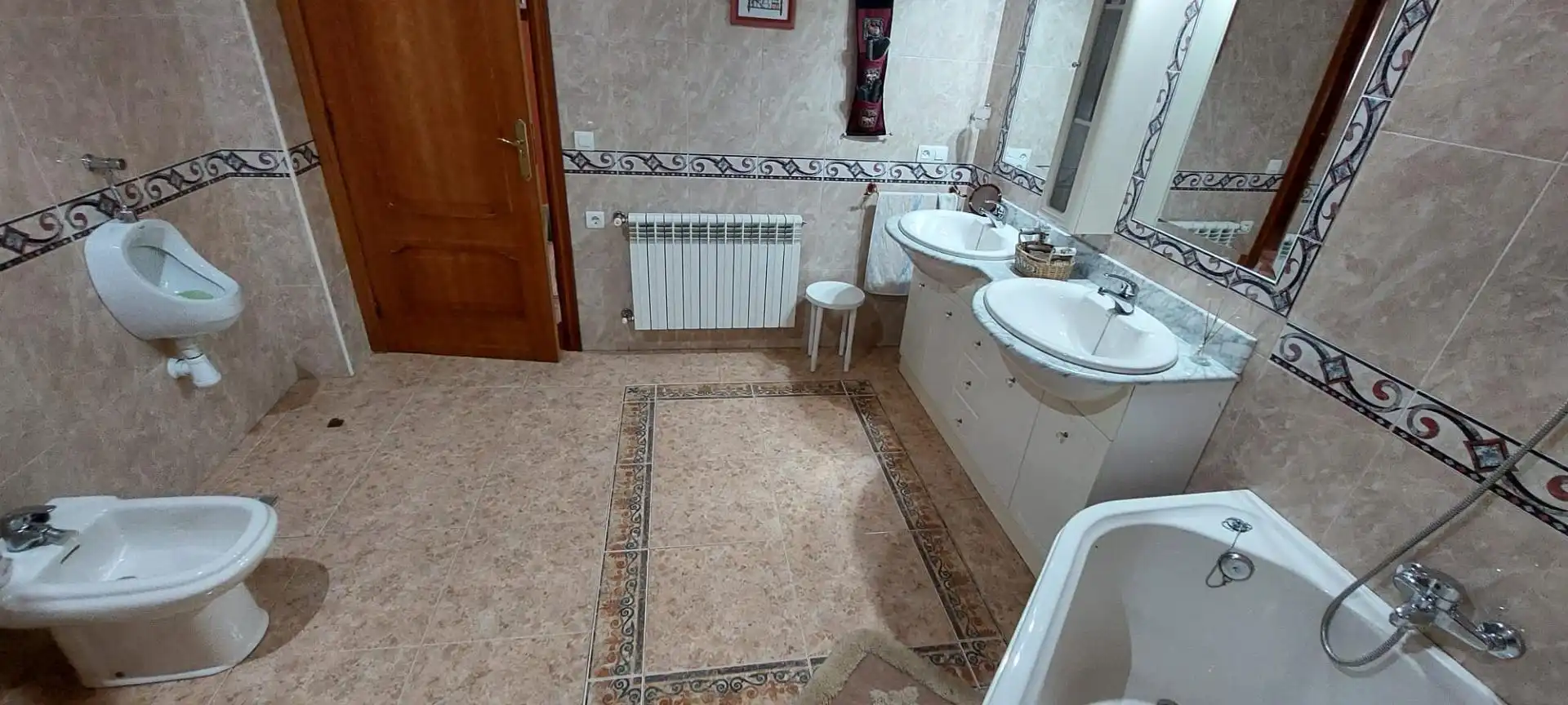 Planta baja en venta en Calle Rafael Gasset, 7, Pedro Muñoz Baño de Planta baja en venta en Pedro Muñoz con Calefacción, Terraza y Trastero