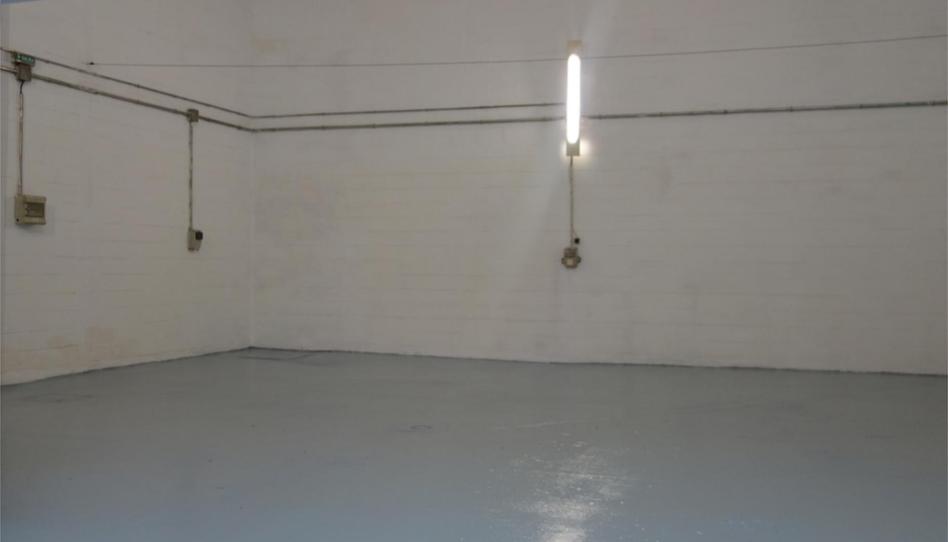 Industrial buildings to rent in Calle de Los Guindos, 5, Vega de la Moraleja, Madrid - image 1 Photo 1 of Industrial buildings to rent in Calle de Los Guindos, 5, Vega de la Moraleja, Madrid