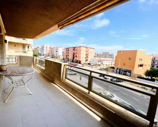 Exterior view of Apartment for sale in Vandellòs i l'Hospitalet de l'Infant  with Air Conditioner and Terrace