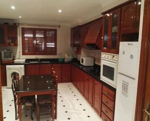 Kitchen of Flat for sale in Canals  with Air Conditioner, Terrace and Balcony
