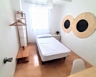 Bedroom of Flat to share in Burriana / Borriana