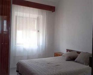 Bedroom of Flat to rent in Olivenza