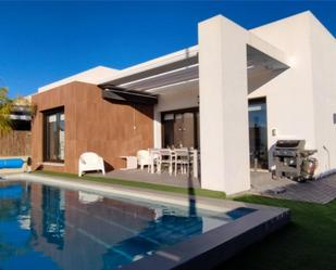 Piscina de Casa o xalet en venda en Orihuela amb Aire condicionat, Terrassa i Piscina