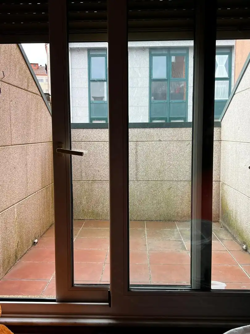 Piso en venta en Travesía Do Restollal, 2, Castiñeiriño - Cruceiro de Sar Piso en venta en Santiago de Compostela con Terraza