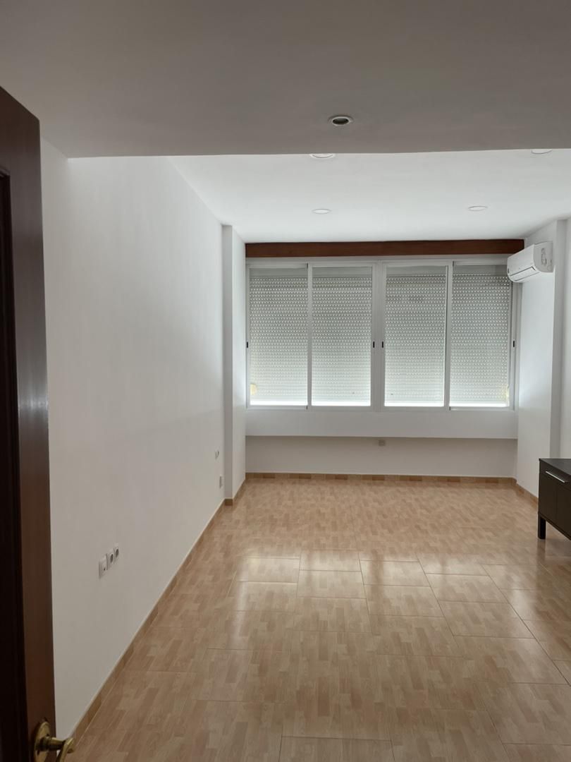 Pis de lloguer a Calle Martín Villa, 2, Encarnación - Regina