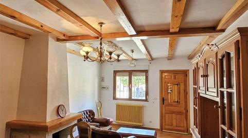 Foto 2 de Casa adosada en venta en Plaza Los Toros, 8, Casla, Segovia