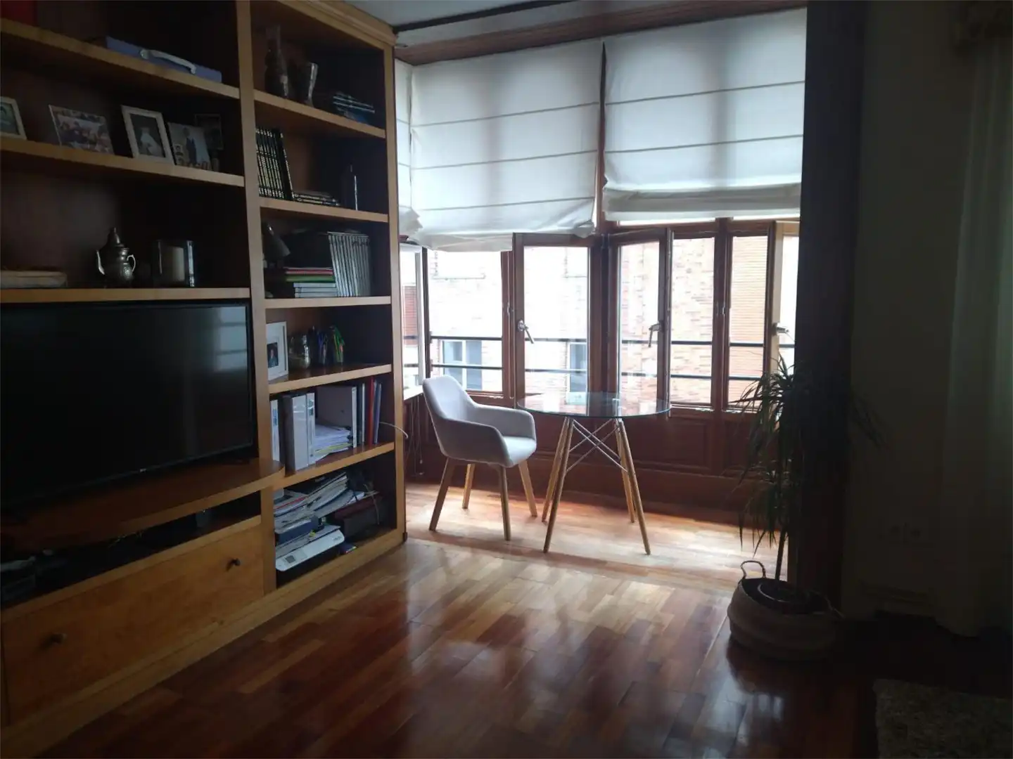 Sala de estar de Piso en venta en Santander con Calefacción y Parquet