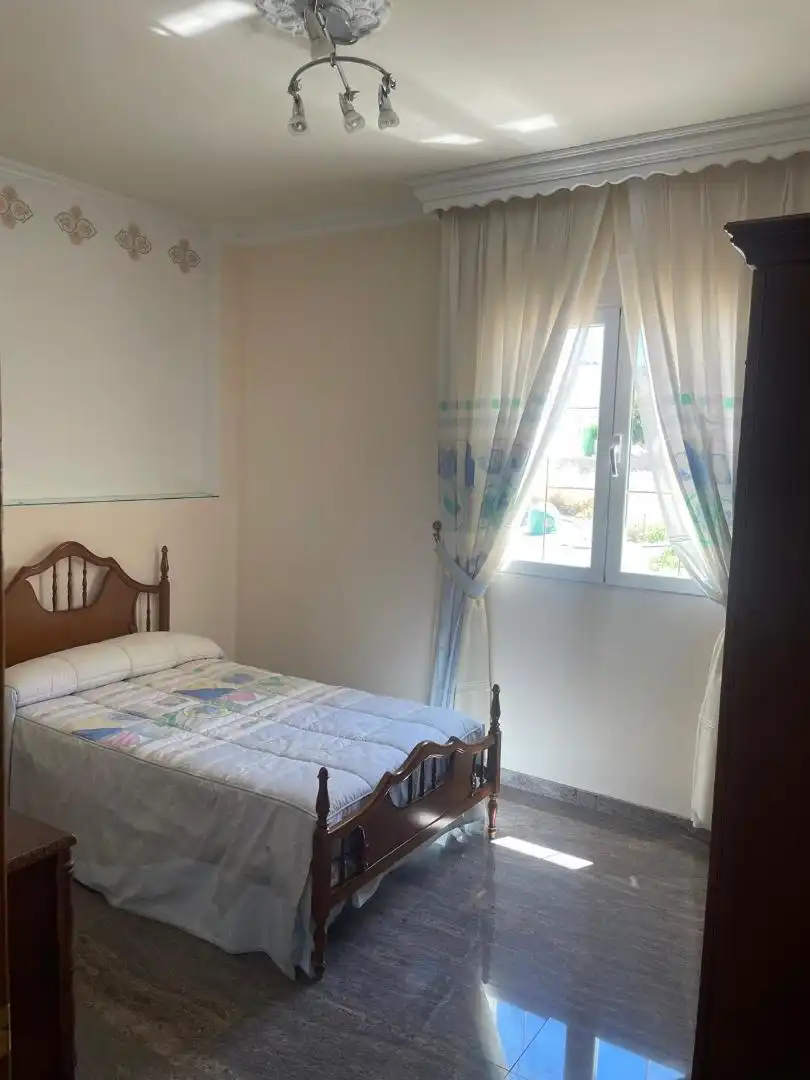 Casa o chalet en venta en Calle Principe, 26, Moclín Habitación de Casa o chalet en venta en Moclín con Jardín privado, Trastero y Piscina