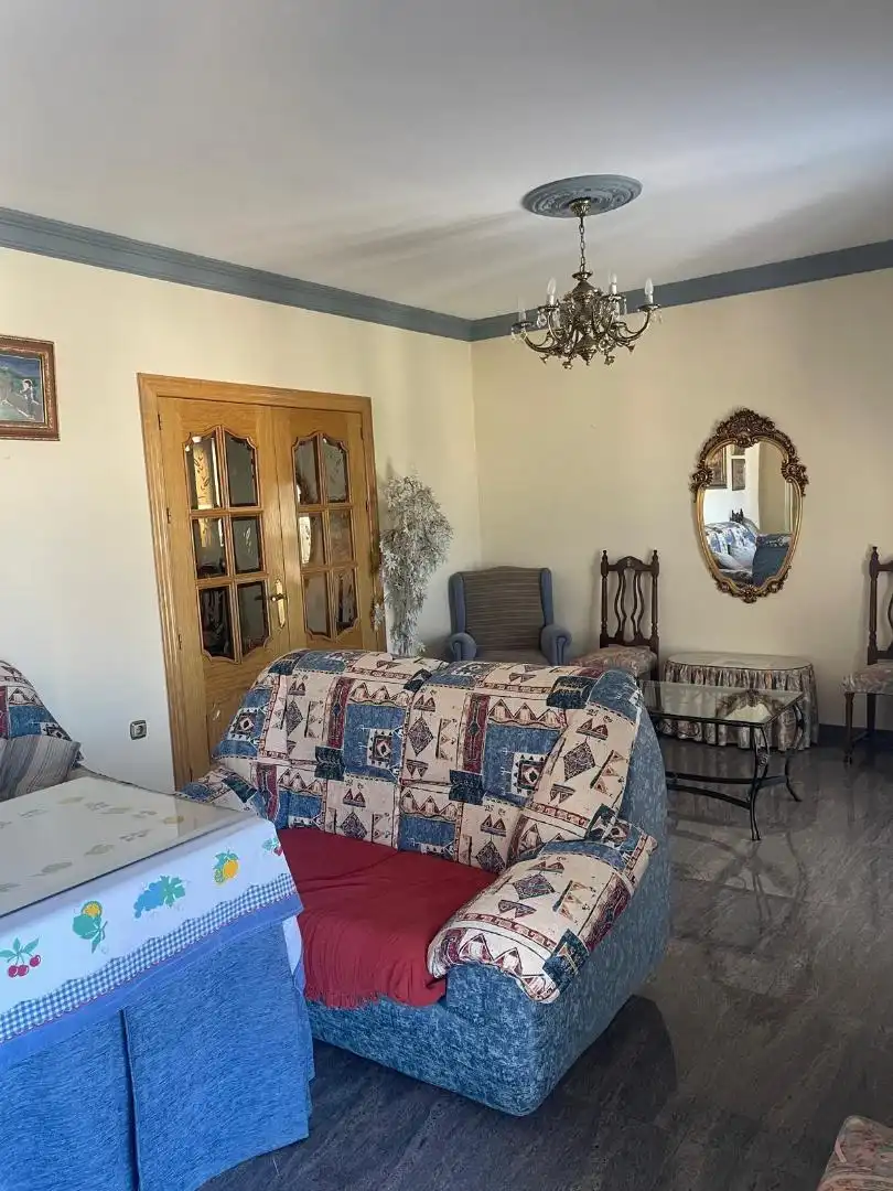 Casa o chalet en venta en Calle Principe, 26, Moclín Sala de estar de Casa o chalet en venta en Moclín con Jardín privado, Trastero y Piscina