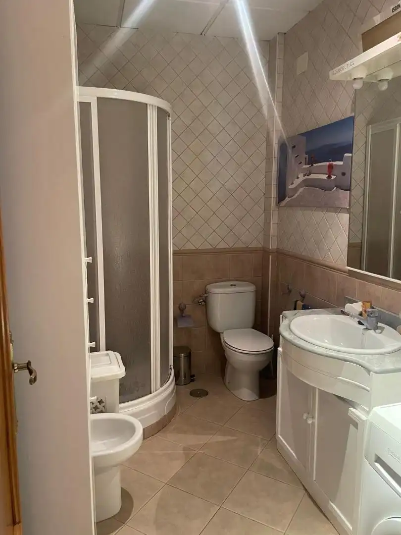 Casa o chalet en venta en Calle Principe, 26, Moclín Baño de Casa o chalet en venta en Moclín con Jardín privado, Trastero y Piscina