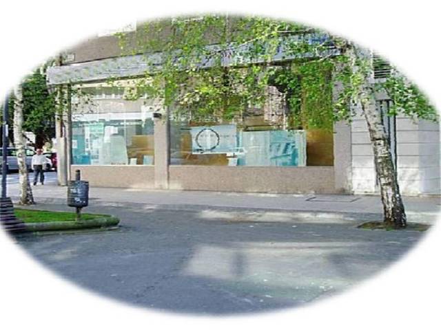 Local comercial en Alquiler en Rúa Posse, 51 en Cuatro Caminos - Plaza de la Cubela
