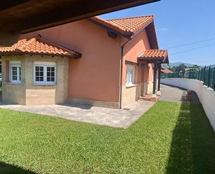 Exterior view of House or chalet for sale in Puente Viesgo