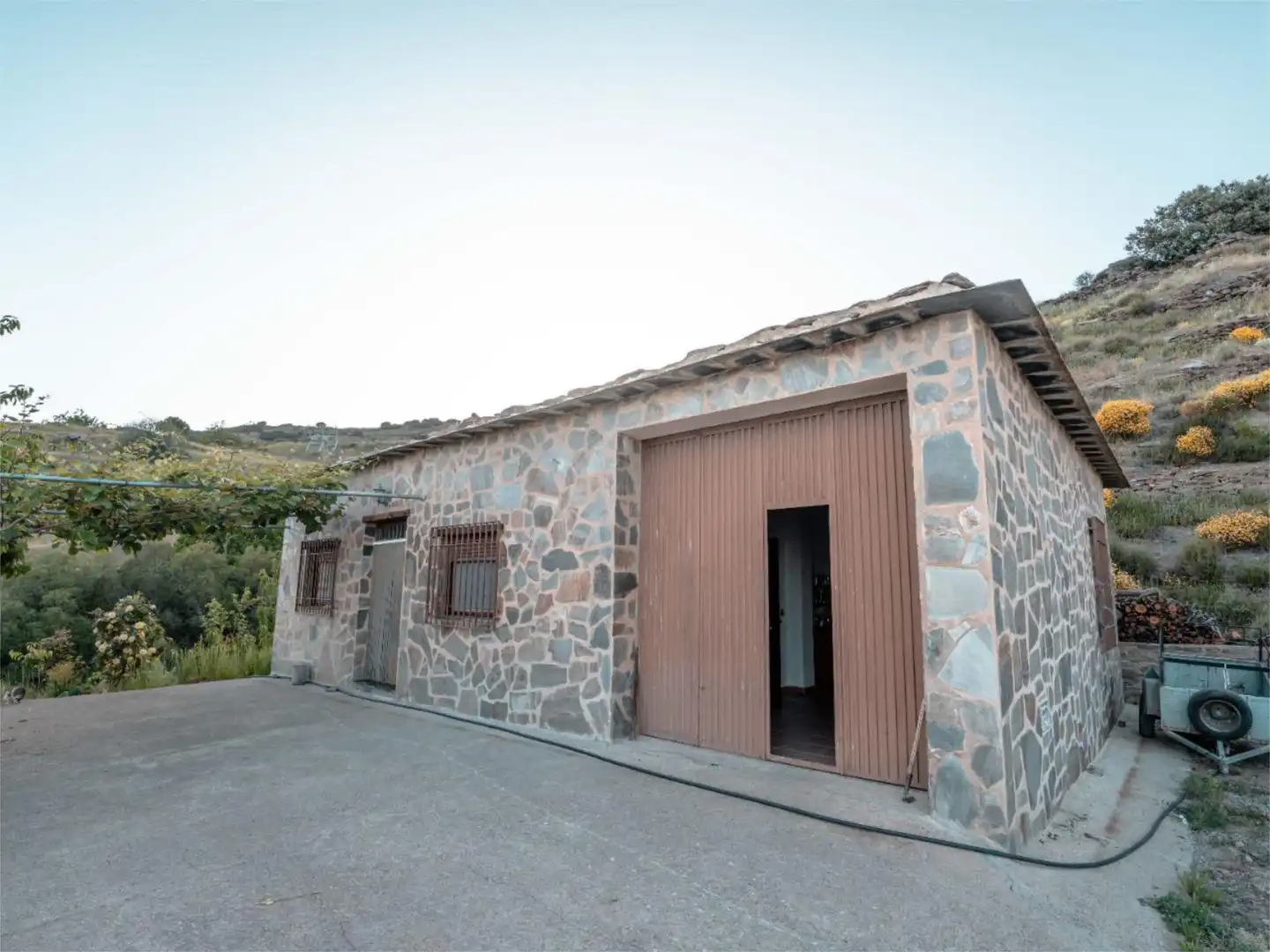 Exterior view of Country homes for sale in Alpujarra de la Sierra  with Terrace