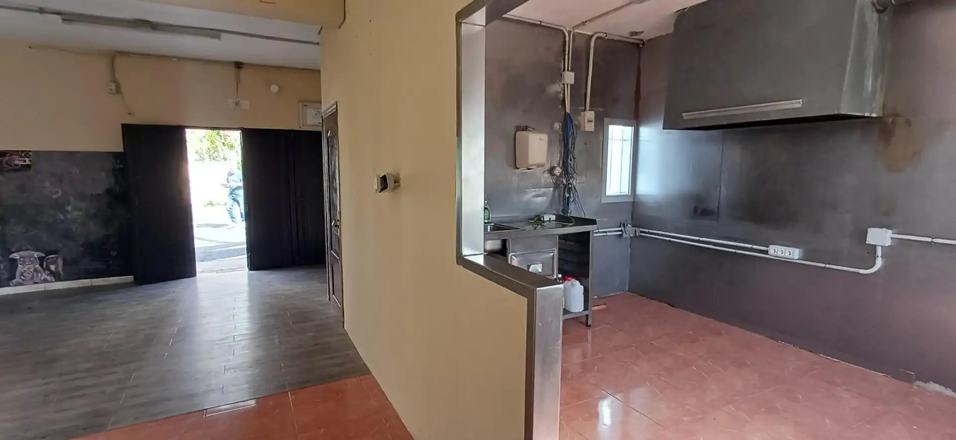Nave industrial en venta en Calle Manuel de Falla, Los Tarahales - La Paterna Cocina de Nave industrial en venta en Las Palmas de Gran Canaria