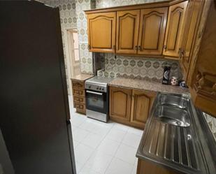 Kitchen of Flat to rent in  Granada Capital