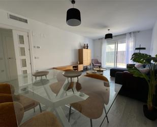 Sala d'estar de Casa adosada en venda en Badajoz Capital