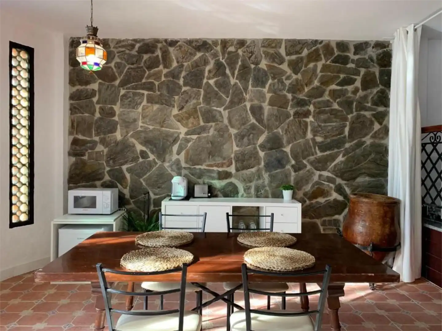Casa o xalet en venda a A-348, 8, Lanjarón Menjador de Casa o xalet en venda en Lanjarón amb Terrassa