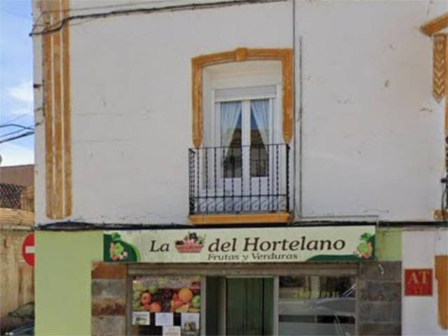 Local comercial en Venta en Calle Real, 46 en Arguedas