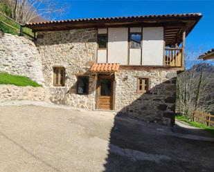 Vista exterior de Casa o xalet en venda en Laviana amb Terrassa i Balcó