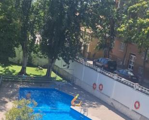 Swimming pool of Flat to rent in  Zaragoza Capital  with Air Conditioner, Swimming Pool and Balcony