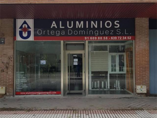 Local comercial en Alquiler en Avenida de la Hispanidad, 16 en La Avanzada - La Cueva