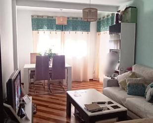 Living room of Flat for sale in Parla  with Air Conditioner and Terrace