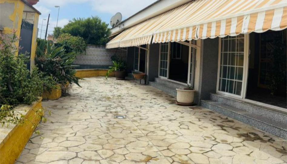 Foto 1 de Casa o xalet en venda a Avenida de la Marina, 12, Las Palmeras - Dehesilla, Cádiz