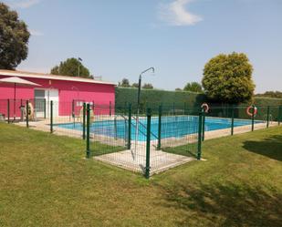 Swimming pool of House or chalet for sale in Boadilla del Monte  with Terrace and Swimming Pool