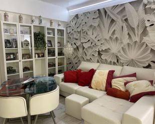 Living room of Flat for sale in  Logroño  with Air Conditioner and Balcony