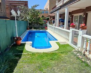 Piscina de Casa o xalet en venda en Reus amb Calefacció, Jardí privat i Terrassa