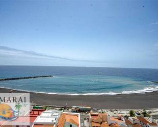 Außenansicht von Wohnung zum verkauf in Santa Cruz de la Palma mit Klimaanlage und Balkon