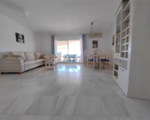 Dining room of Flat to rent in Benalmádena  with Air Conditioner and Terrace