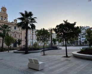 Vista exterior de Pis en venda en  Huelva Capital amb Aire condicionat