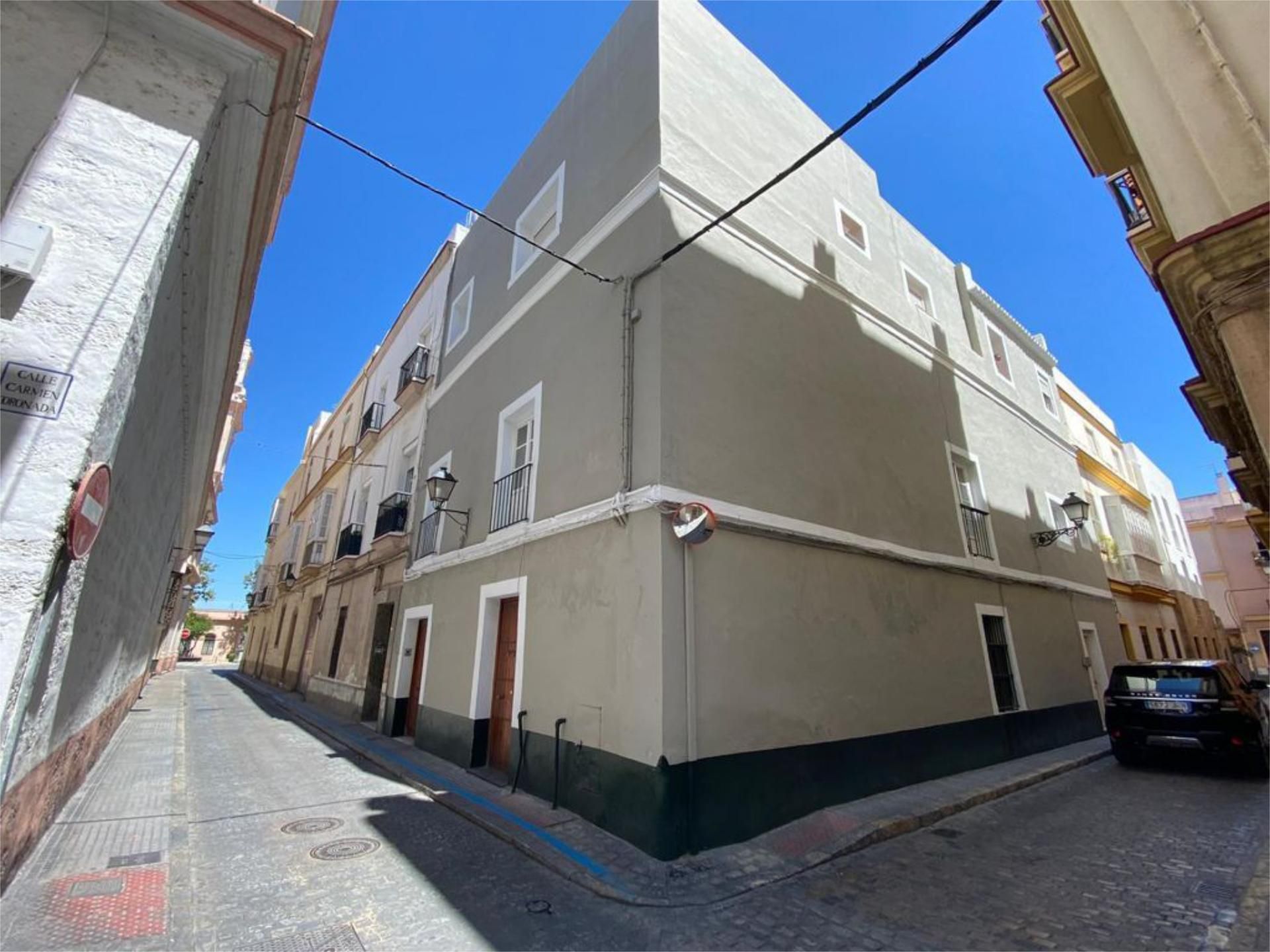 Exterior view of Flat to rent in  Cádiz Capital  with Parquet flooring, Furnished and Balcony