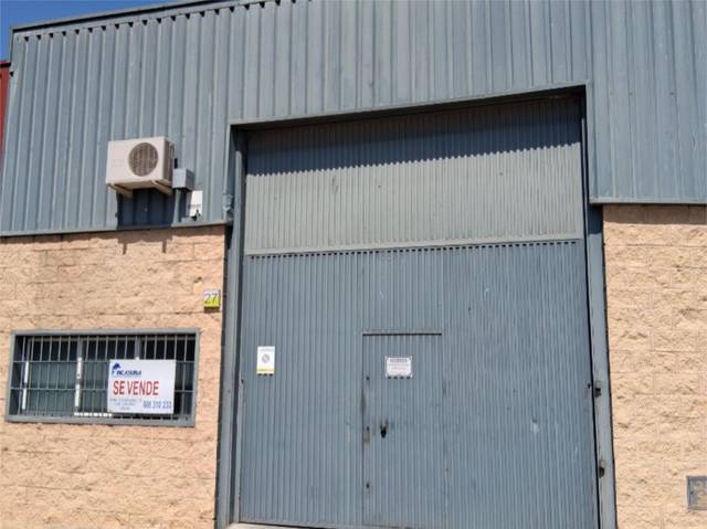 Nave industrial en Venta en Calle Cisqueros, 27 en Osuna