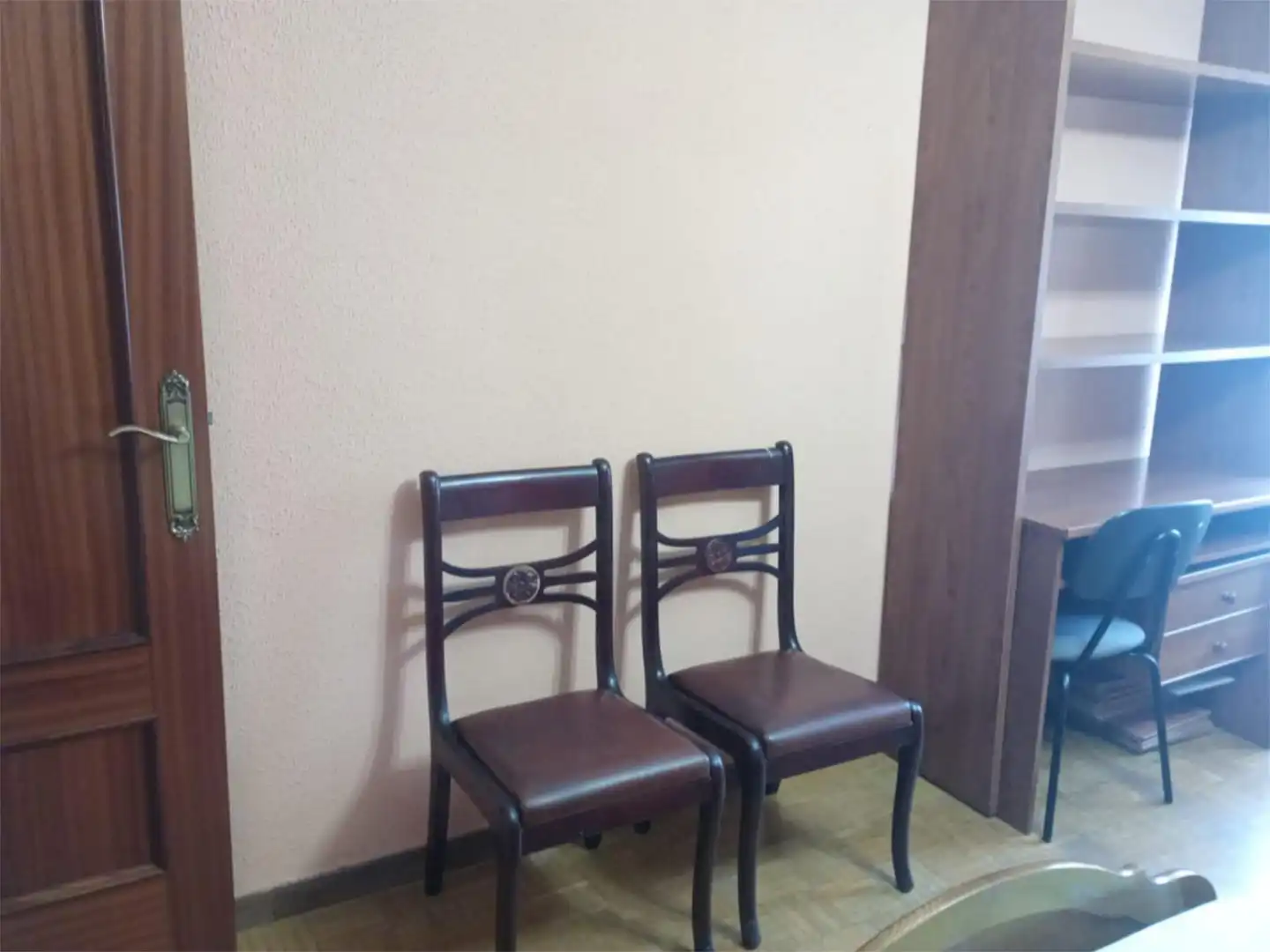 Pis de lloguer a Calle Padre Ferrero, 1, Fozaneldi - Tenderina Menjador de Pis de lloguer en Oviedo amb Calefacció, Jardí privat i Parquet