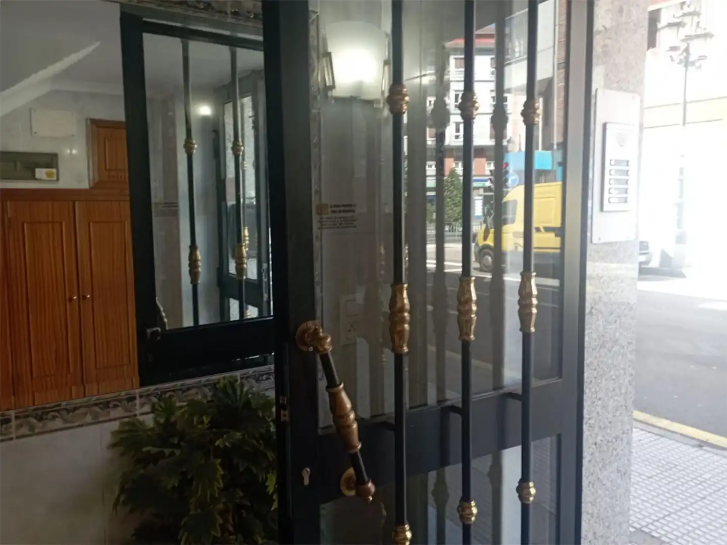 Pis de lloguer a Calle Padre Ferrero, 1, Fozaneldi - Tenderina Pis de lloguer en Oviedo amb Calefacció, Jardí privat i Parquet