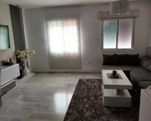Sala d'estar de Apartament de lloguer en Algeciras amb Aire condicionat