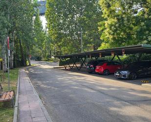 Aparcament de Àtic de lloguer en La Moraleja amb Terrassa i Piscina