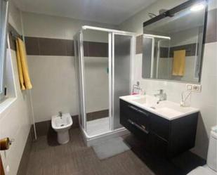 Bathroom of Flat for sale in Salamanca Capital