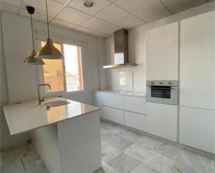 Kitchen of Flat to rent in Los Palacios y Villafranca