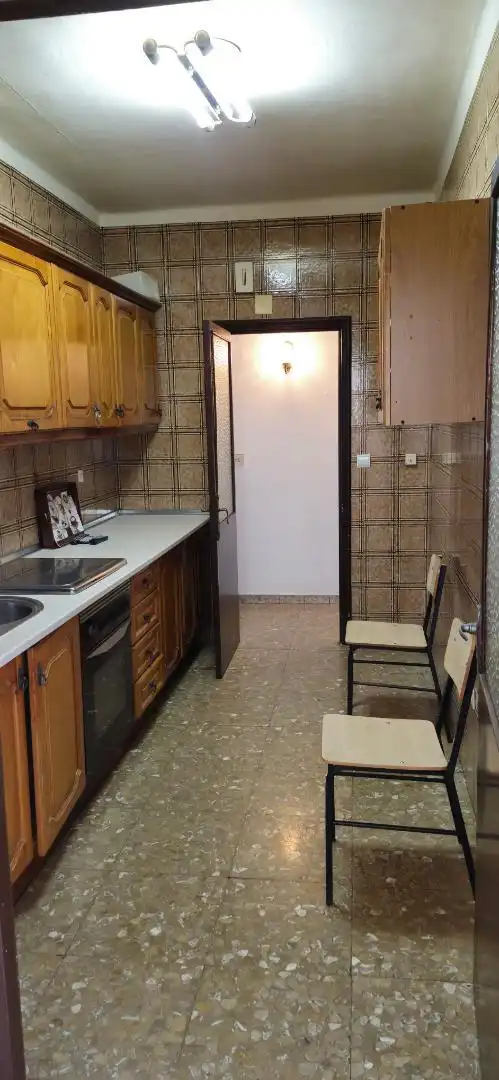 Küche von Wohnung zum Verkauf in Trujillo mit Klimaanlage und Terrasse