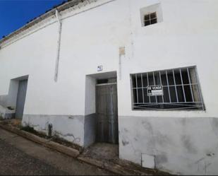 Vista exterior de Casa adosada en venda en Fuertescusa