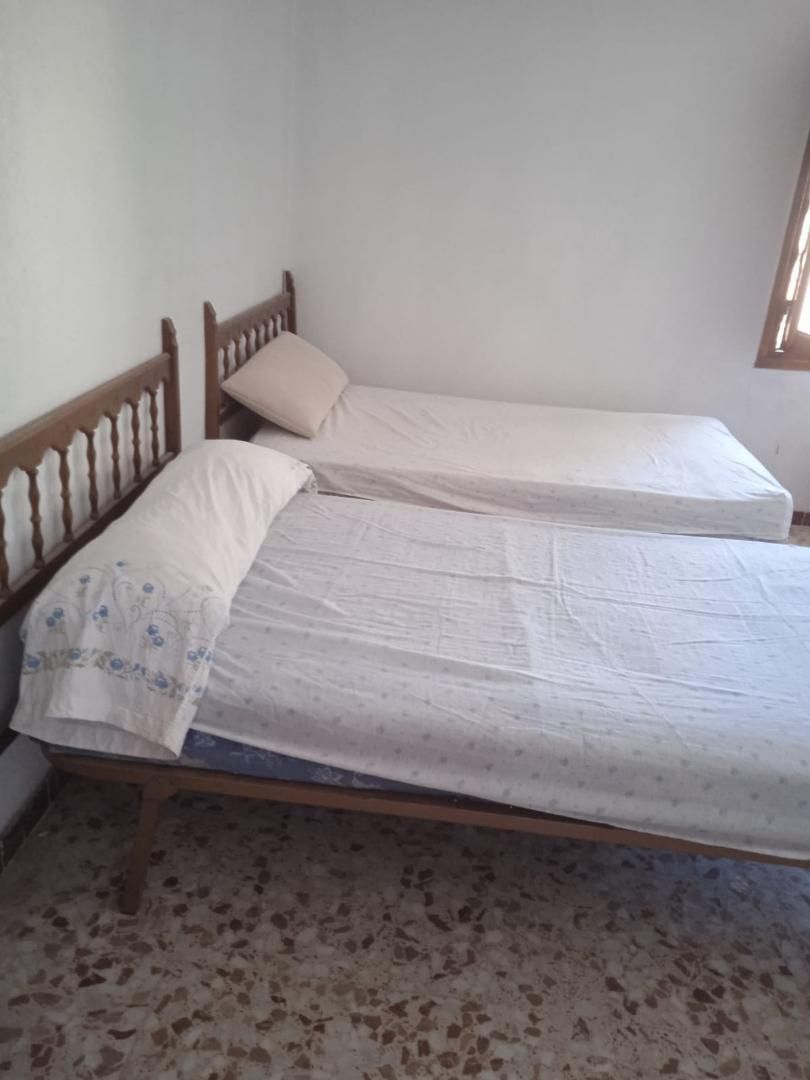 Dormitori de Casa adosada en venda en Santisteban del Puerto amb Terrassa, Moblat i Forn