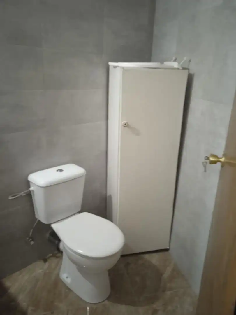 Casa adosada en venta en Calle Rosal, 5, Santisteban del Puerto Baño de Casa adosada en venta en Santisteban del Puerto con Terraza, Amueblado y Horno