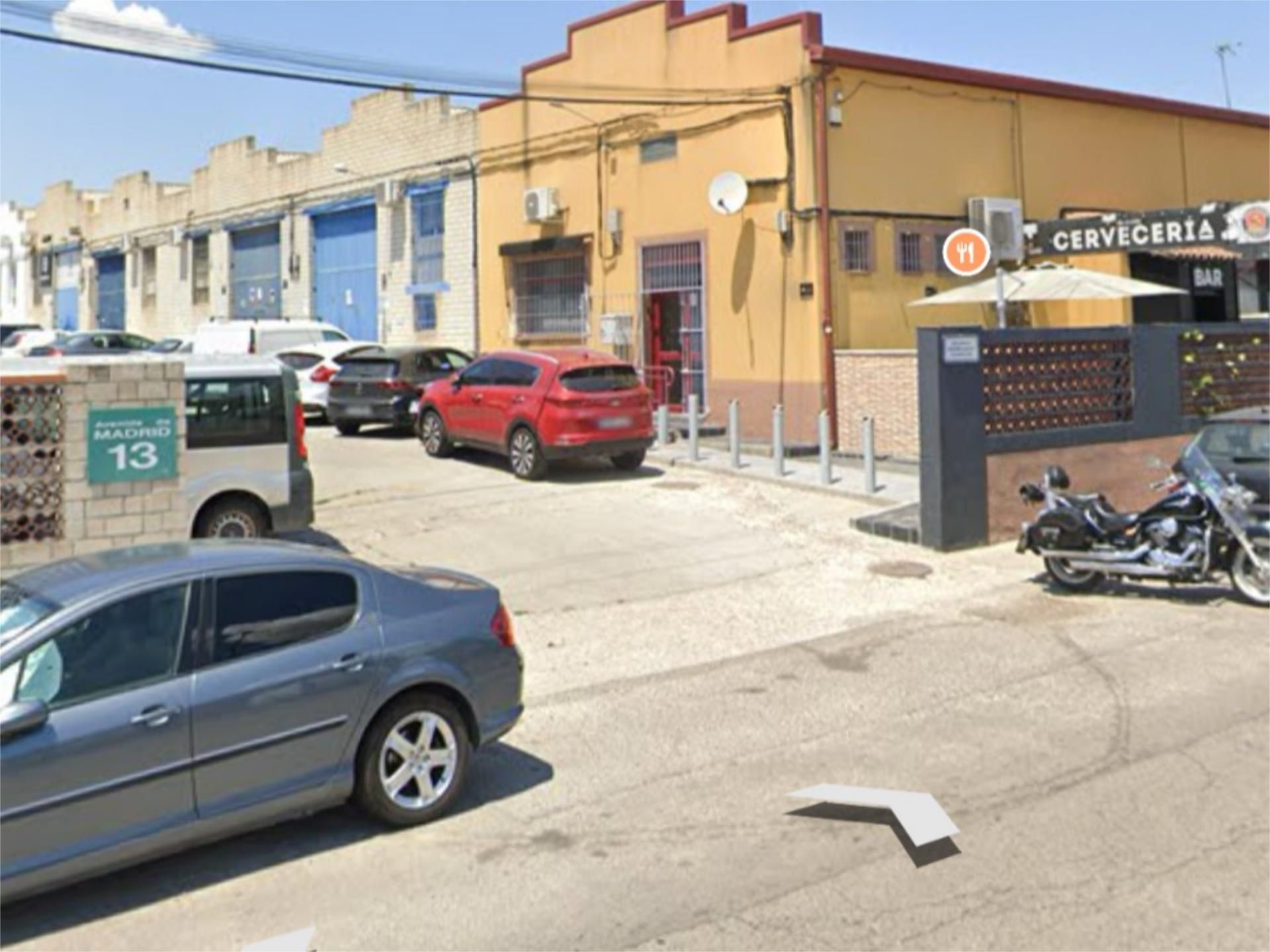 Aparcament de Nau industrial en venda en Valdemoro amb Aire condicionat