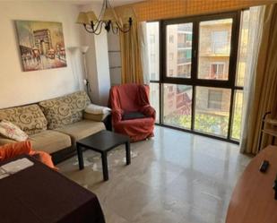 Living room of Flat for sale in  Granada Capital  with Air Conditioner