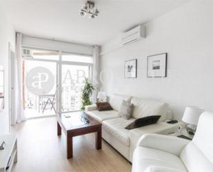 Living room of Flat for sale in  Barcelona Capital  with Air Conditioner, Terrace and Balcony