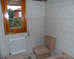 Bathroom of Single-family semi-detached for sale in Galapagar  with Terrace and Swimming Pool