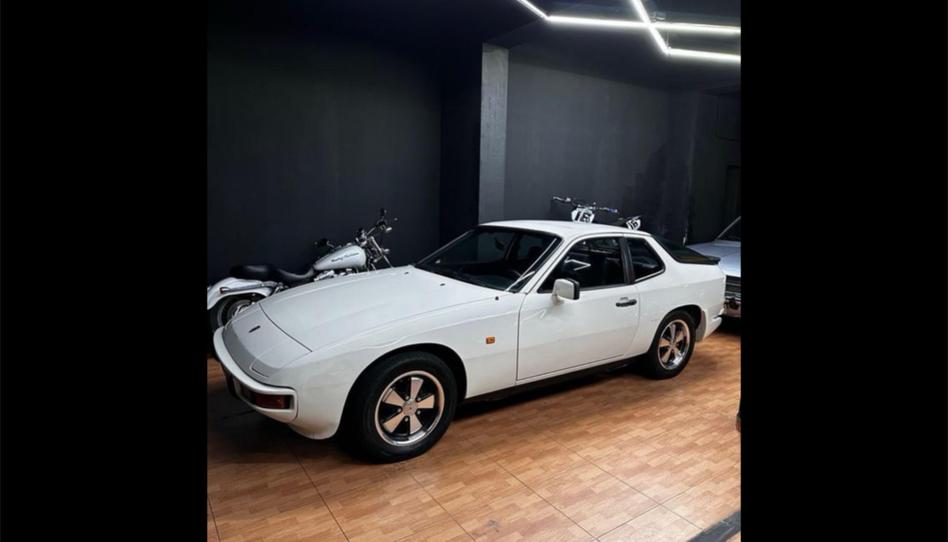 Photo 1 of Garage to rent in Calle Villasexmir, 10d, Las Villas - Valparaiso - El Peral, Valladolid